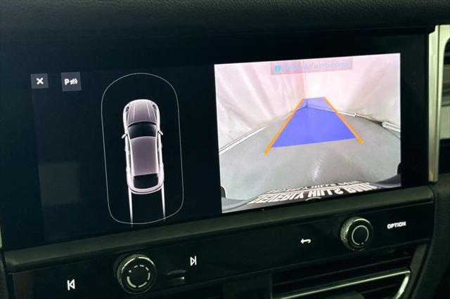 2023 Porsche Macan Macan