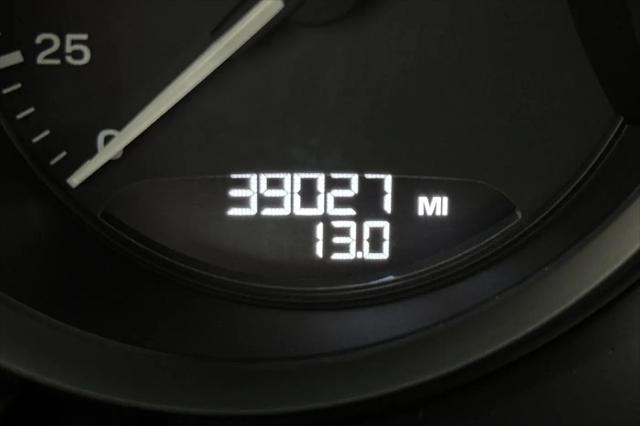 2023 Porsche Macan Macan