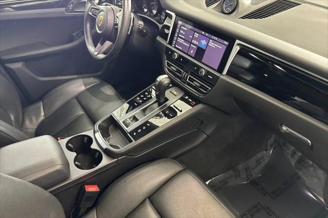 2023 Porsche Macan Macan