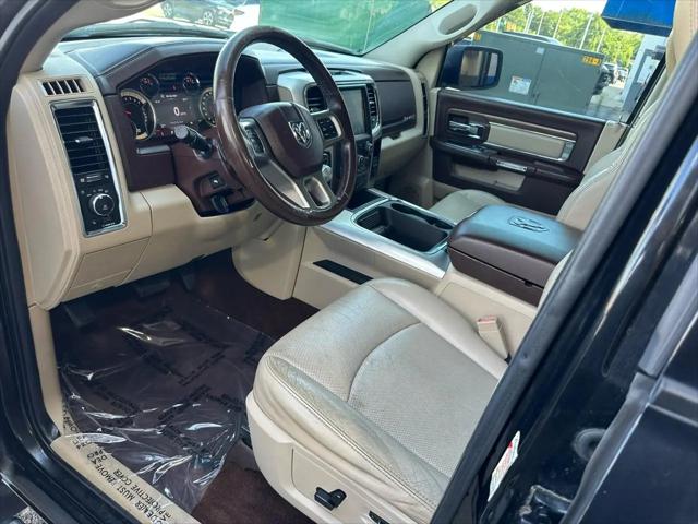 2017 Ram 1500 Laramie Crew Cab 4x2 57 Box