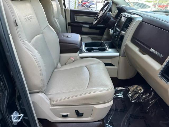 2017 Ram 1500 Laramie Crew Cab 4x2 57 Box