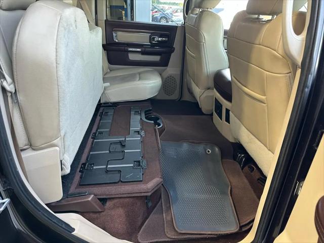 2017 Ram 1500 Laramie Crew Cab 4x2 57 Box
