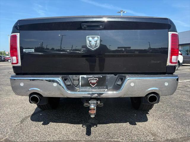 2017 Ram 1500 Laramie Crew Cab 4x2 57 Box
