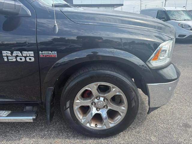 2017 Ram 1500 Laramie Crew Cab 4x2 57 Box