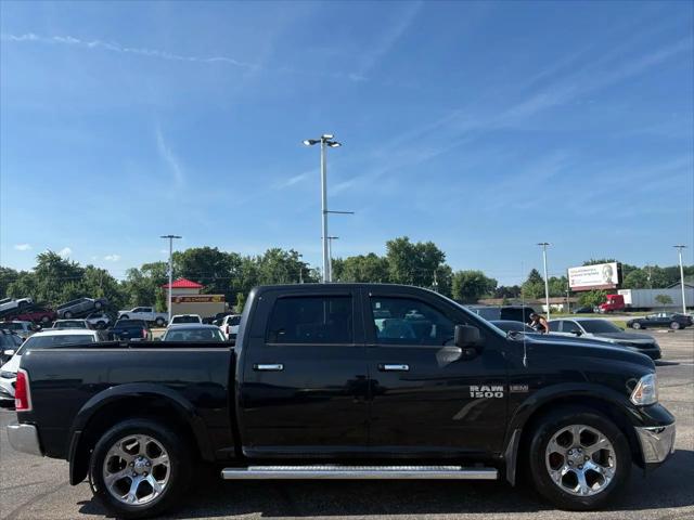 2017 Ram 1500 Laramie Crew Cab 4x2 57 Box