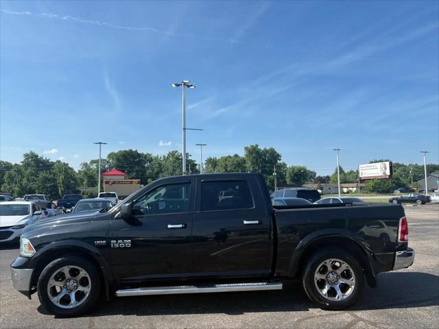 2017 Ram 1500 Laramie Crew Cab 4x2 57 Box