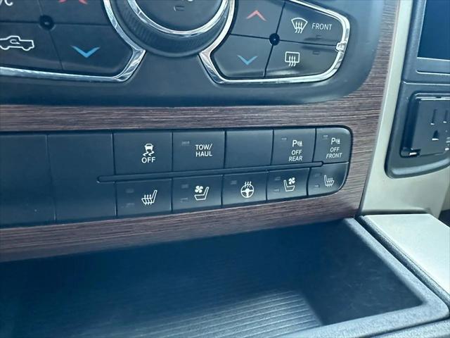 2017 Ram 1500 Laramie Crew Cab 4x2 57 Box