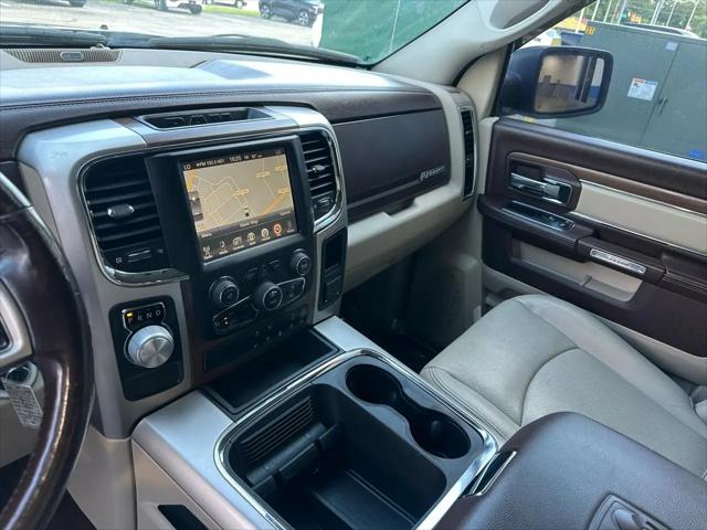 2017 Ram 1500 Laramie Crew Cab 4x2 57 Box