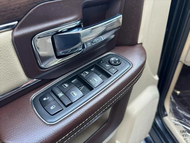 2017 Ram 1500 Laramie Crew Cab 4x2 57 Box