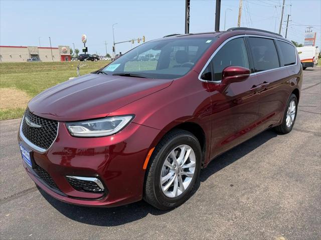 2022 Chrysler Pacifica Touring AWD
