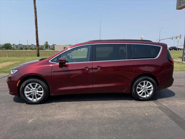 2022 Chrysler Pacifica Touring AWD