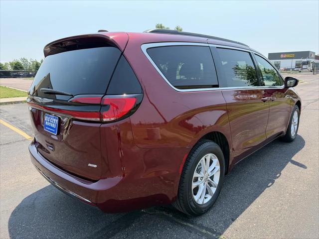2022 Chrysler Pacifica Touring AWD