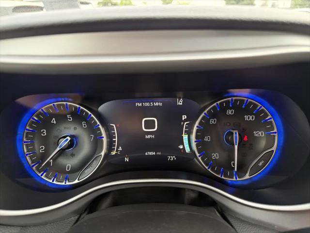 2022 Chrysler Pacifica Touring AWD