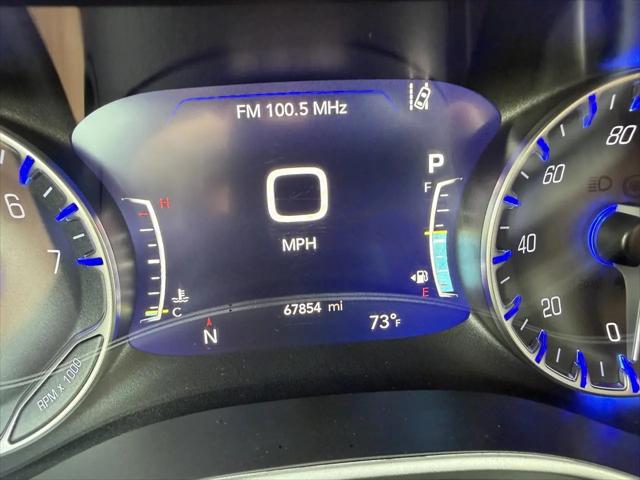 2022 Chrysler Pacifica Touring AWD