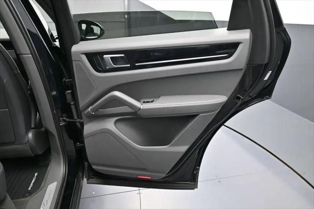 2023 Porsche Cayenne Cayenne