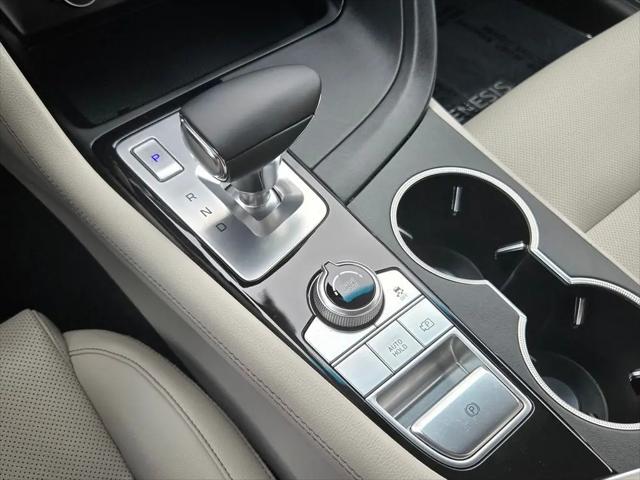 2023 Genesis G70 2.0T RWD