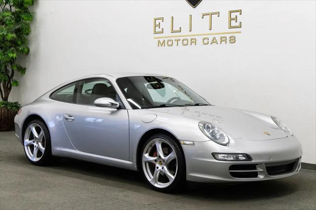 2005 Porsche 911 Carrera