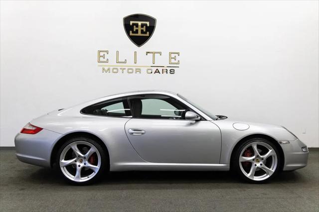 2005 Porsche 911 Carrera