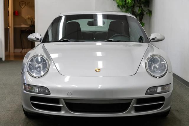 2005 Porsche 911 Carrera