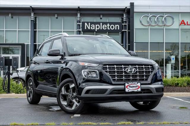 2023 Hyundai Venue SEL for sale in Loves Park, IL