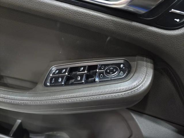 2017 Porsche Macan Macan