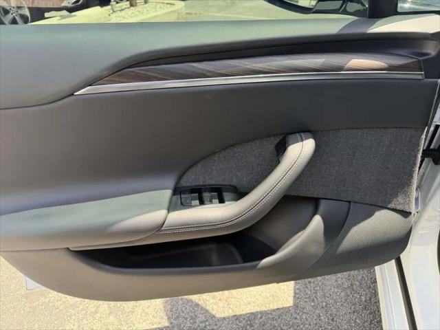 2021 Tesla Model S Plaid Tri Motor All-Wheel Drive