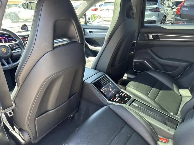 2023 Porsche Panamera Panamera Platinum Edition