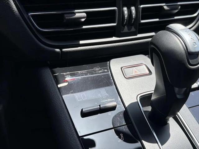 2024 Porsche Macan Macan