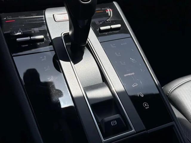 2024 Porsche Macan Macan
