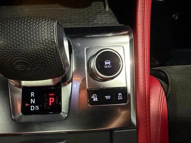 2021 Jaguar F-PACE SVR P550 AWD Automatic