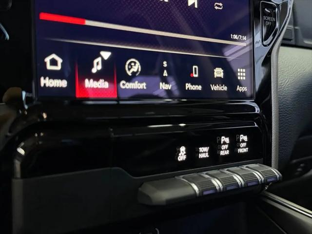 2022 Ram 1500 Laramie Crew Cab 4x2 57 Box