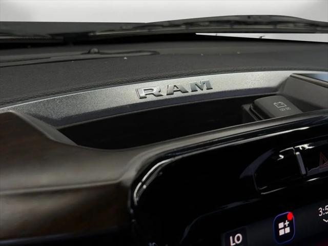 2022 Ram 1500 Laramie Crew Cab 4x2 57 Box