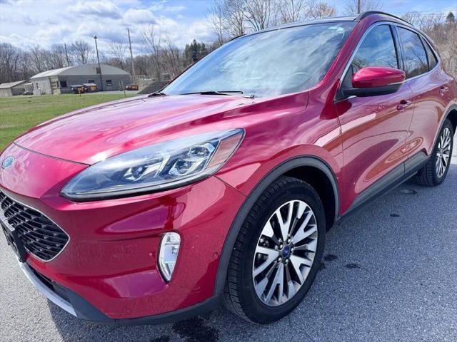 2020 Ford Escape Titanium