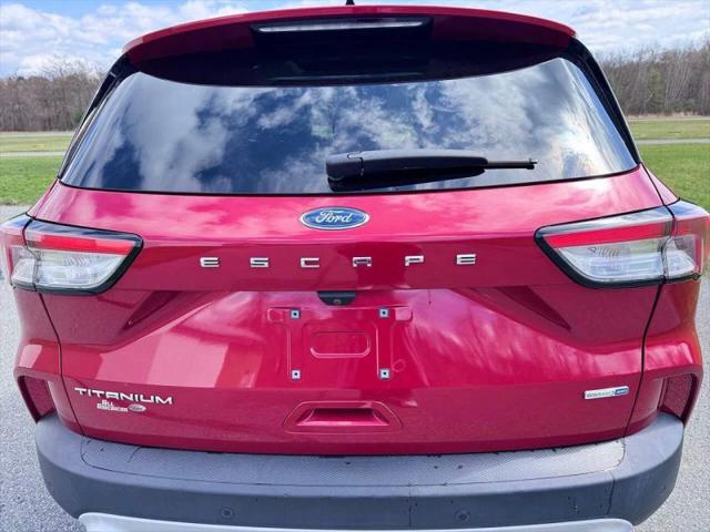 2020 Ford Escape Titanium