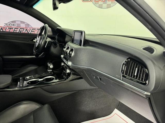 2021 Kia Stinger GT-Line