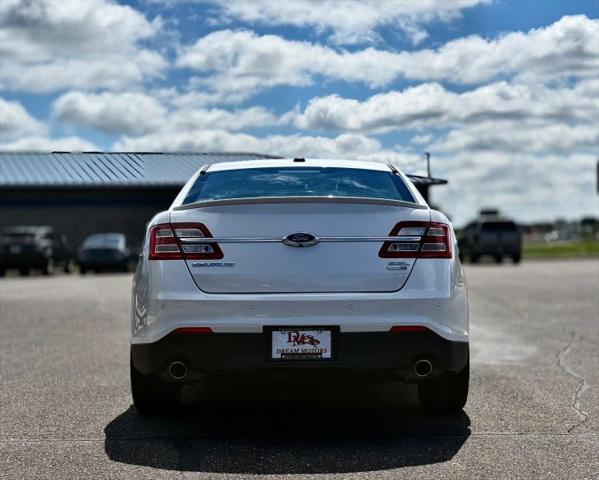 2015 Ford Taurus SEL