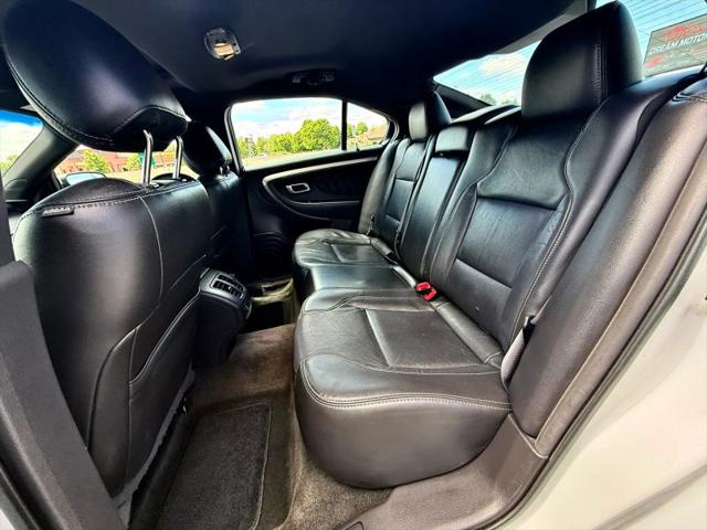2015 Ford Taurus SEL