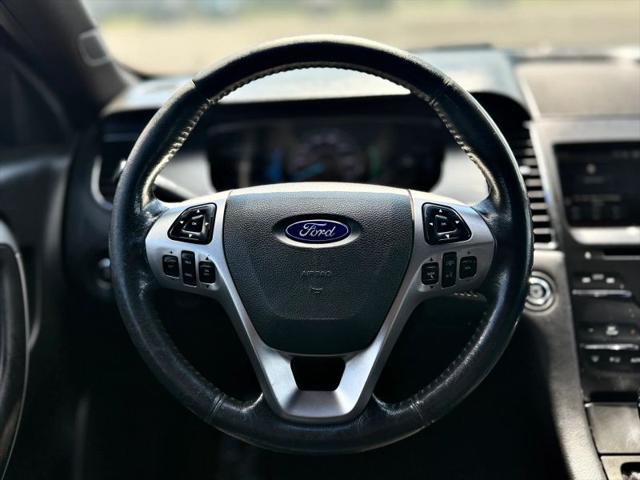 2015 Ford Taurus SEL