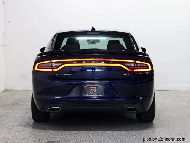 2016 Dodge Charger SXT