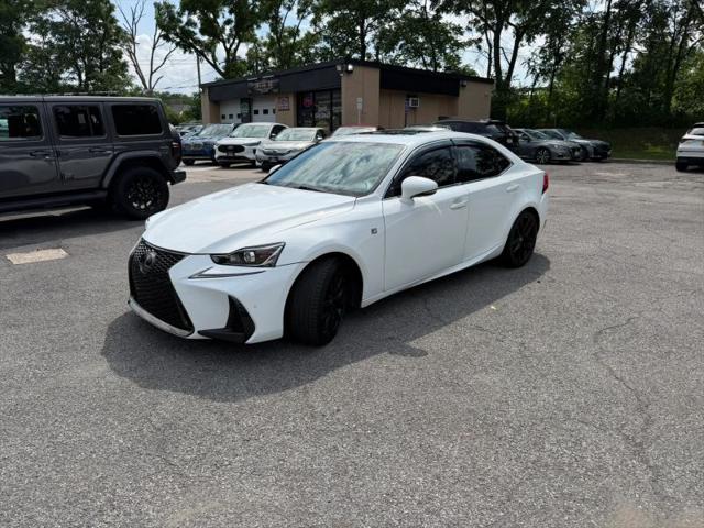 2019 Lexus IS 300 300