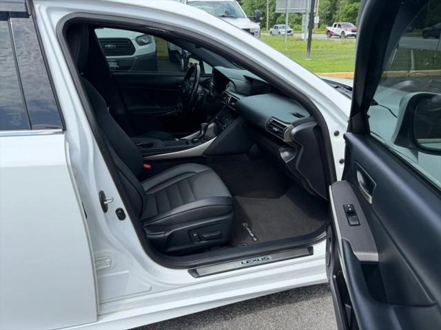 2019 Lexus IS 300 300