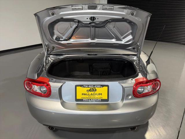 2010 Mazda MX-5 Touring