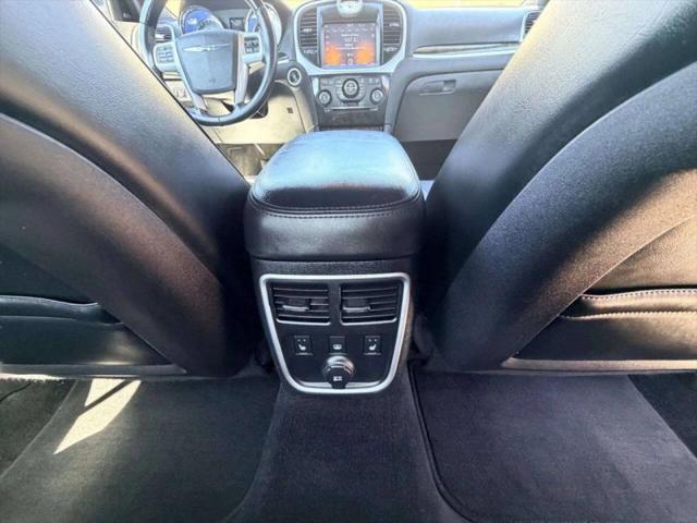 2014 Chrysler 300 AWD