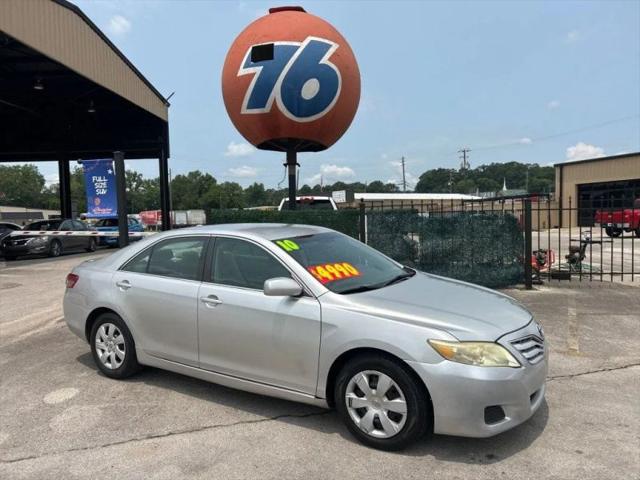 2010 Toyota Camry LE for sale in Hueytown, AL
