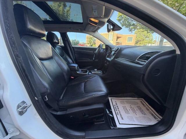 2017 Chrysler 300 Limited