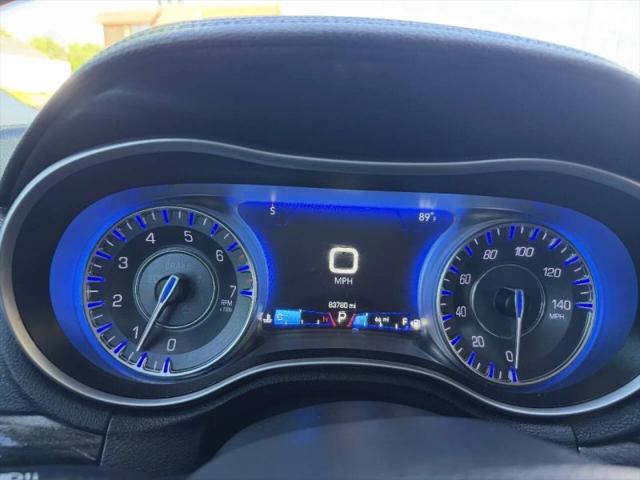 2017 Chrysler 300 Limited