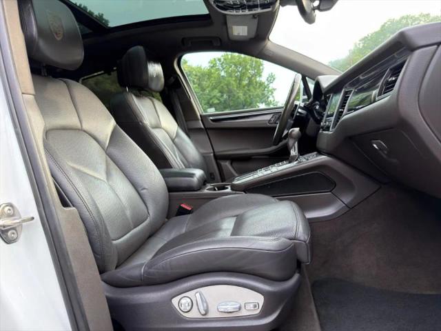2017 Porsche Macan Base