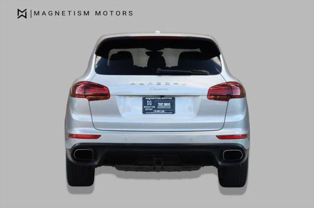 2016 Porsche Cayenne Base