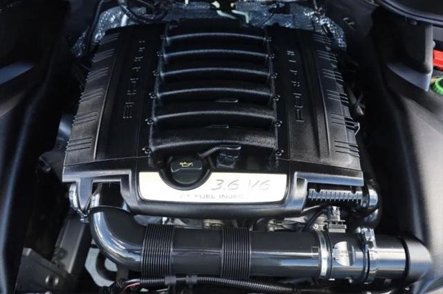 2016 Porsche Cayenne Base