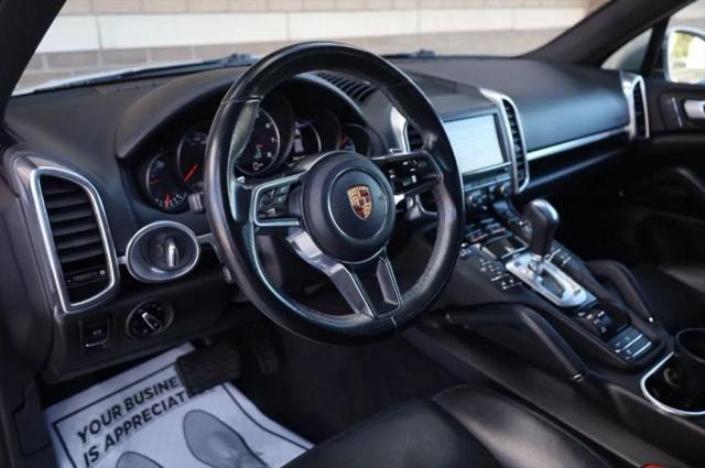 2016 Porsche Cayenne Base